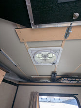 Load image into Gallery viewer, Customer Classified: Used 2022 Hawk Shell Four Wheel Camper