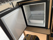 Load image into Gallery viewer, Customer Classified: Used 2020 Side Dinette Fleet Four Wheel Camper