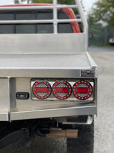 Load image into Gallery viewer, Mid-Size Norweld Deluxe Flatbed Tray