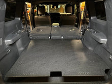 Load image into Gallery viewer, Goose Gear Rear Plate System for 2024+ Toyota Land Cruiser 250