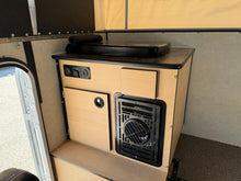 Load image into Gallery viewer, Customer Classified: Used 2017 Side Dinette Fleet Shell Four Wheel Camper