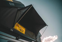 Load image into Gallery viewer, Eezi-Awn Sabre Hard Shell Roof Top Tent