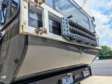 Load image into Gallery viewer, Customer Classified: 2020 Fleet Flatbed Four Wheel Camper