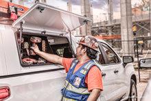 Load image into Gallery viewer, SmartCap EVO Series Half-Bin for Jeep Gladiator with 5' Bed