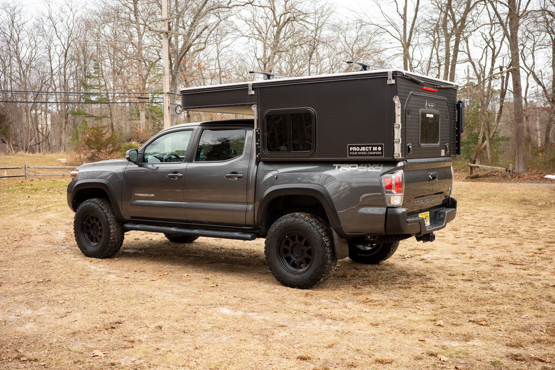 camper projekt Customer Classified: Used 2022 5' Mid-Size Project M Four Wheel Camper