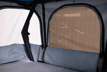 Load image into Gallery viewer, James Baroud Odyssey Hard Shell Roof Top Tent