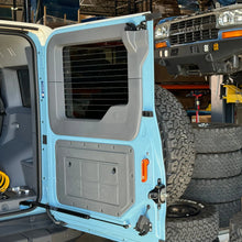 Load image into Gallery viewer, Owl Aluminum Rear Door Handle for 2023+ Ineos Grenadier