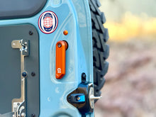 Load image into Gallery viewer, Owl Aluminum Rear Door Handle for 2023+ Ineos Grenadier