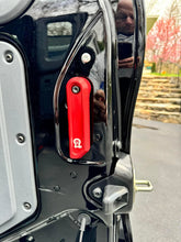 Load image into Gallery viewer, Owl Aluminum Rear Door Handle for 2023+ Ineos Grenadier