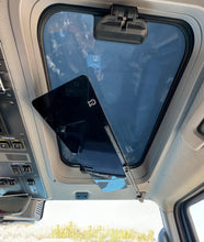 Load image into Gallery viewer, Owl Rosen Visors for 2023+ Ineos Grenadier