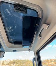 Load image into Gallery viewer, Owl Rosen Visors for 2023+ Ineos Grenadier