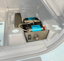 Load image into Gallery viewer, Owl UnderSeat Air Compressor System for 2023+ Ineos Grenadier