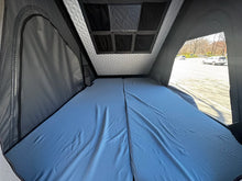 Load image into Gallery viewer, Reign Outdoor Sleep-Over Roof Top Tent