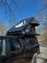 Load image into Gallery viewer, Reign Outdoor Sleep-Over Roof Top Tent