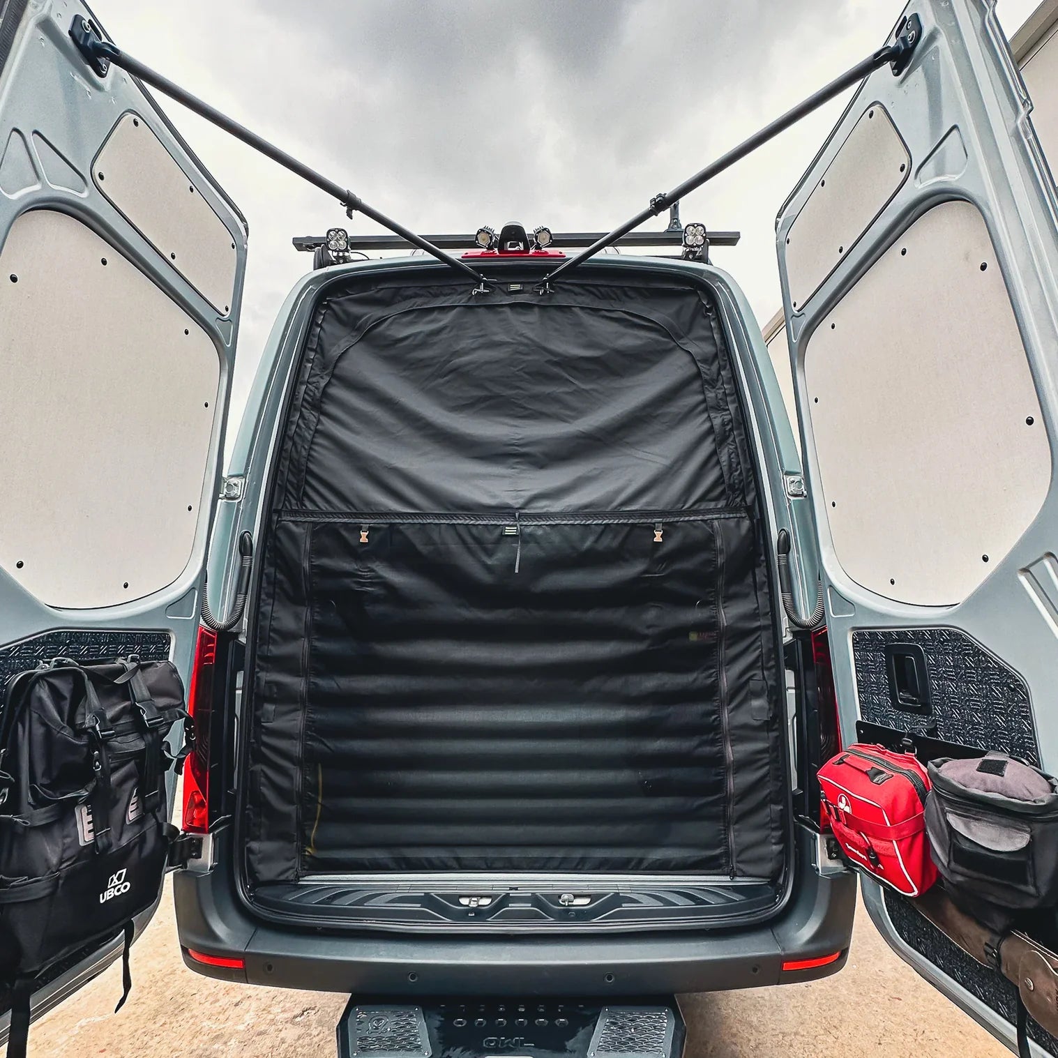 TerraX Slam Stop for 2019+ Mercedes Sprinter Van – Main Line Overland