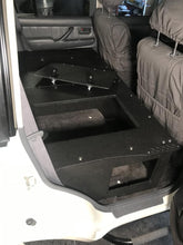 Load image into Gallery viewer, Goose Gear- Ultimate Chef & Sleeping Package For Land Cruiser 80