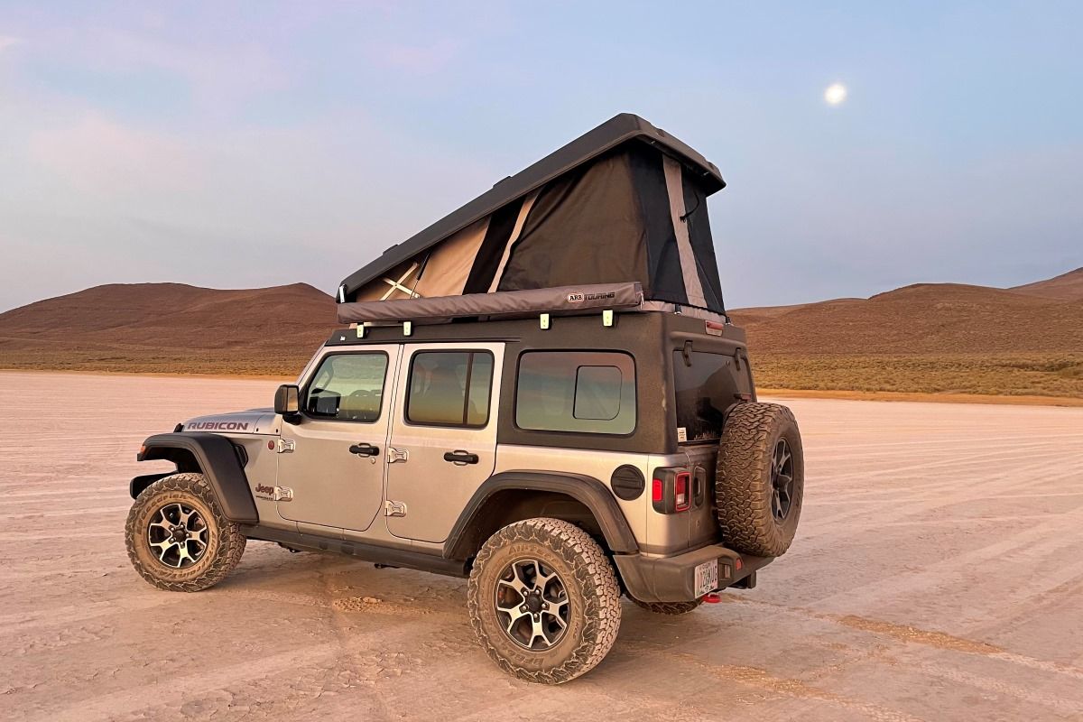 jeep wrangler pop up tent Ursa Minor J30 Pop Up Camper for 2018+ Jeep Wrangler JL
