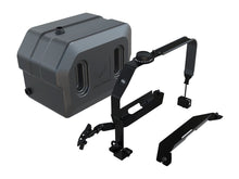 Load image into Gallery viewer, Front Runner Pro Series 42 Liter Water Tank With Mounting System
