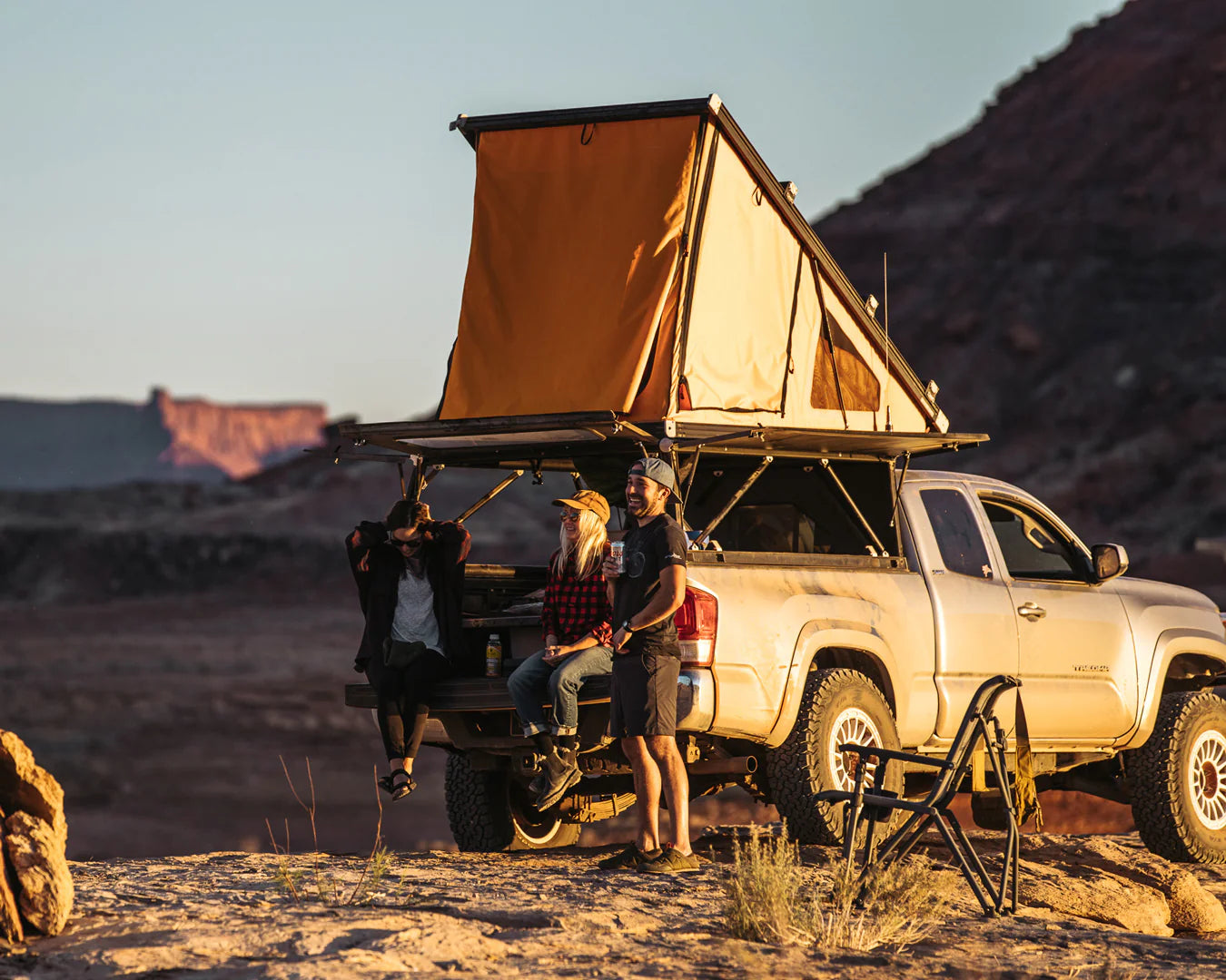 Go Fast Campers V2 Pro Platform Camper – Main Line Overland