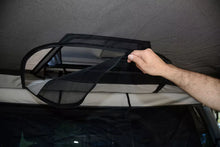 Load image into Gallery viewer, James Baroud Falcon Mosquito Netting Room
