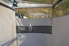 Load image into Gallery viewer, James Baroud Falcon Shower
