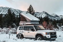 Load image into Gallery viewer, James Baroud Space Hard Shell Roof Top Tent
