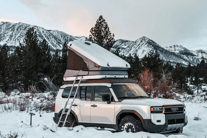 James Baroud Space Hard Shell Roof Top Tent