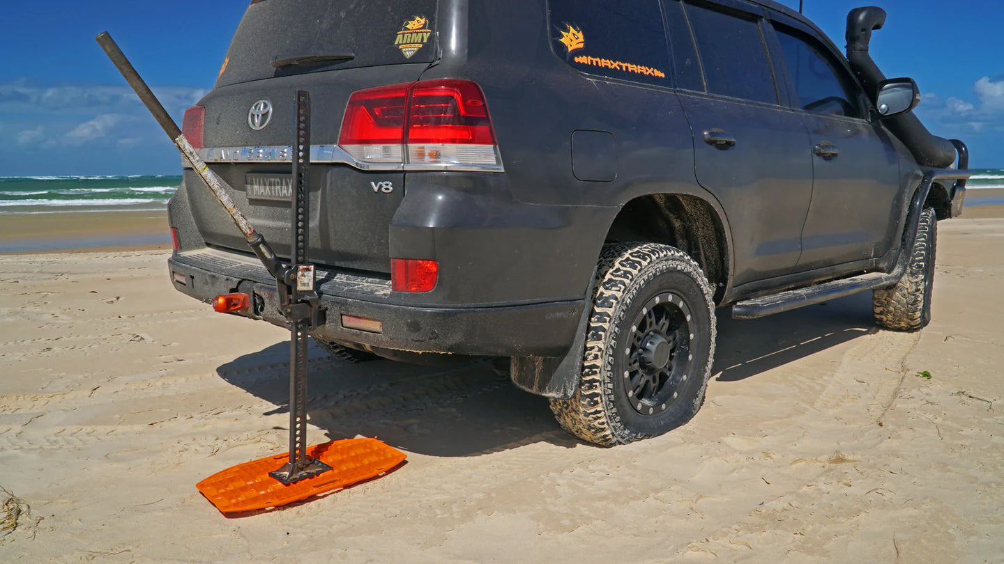 Maxtrax Mini Traction Boards + Jack Base Combo – Main Line Overland
