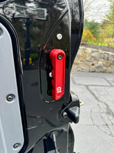 Load image into Gallery viewer, Owl Van Engineering Aluminum Rear Door Handle for 2023+ Ineos Grenadier
