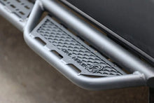 Load image into Gallery viewer, Owl Tubular Explorer Side Step for 2007+ Mercedes Sprinter Van
