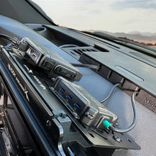 Load image into Gallery viewer, TerraX  X-Plate Accessory Mount for Navidok Overlander X
