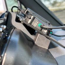 Load image into Gallery viewer, TerraX  X-Plate Accessory Mount for Navidok Overlander X
