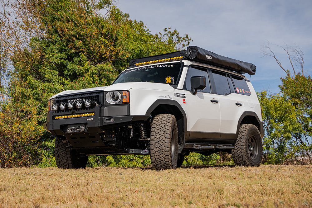 Total Chaos Fabrication Expedition Series Lower Control Arms for